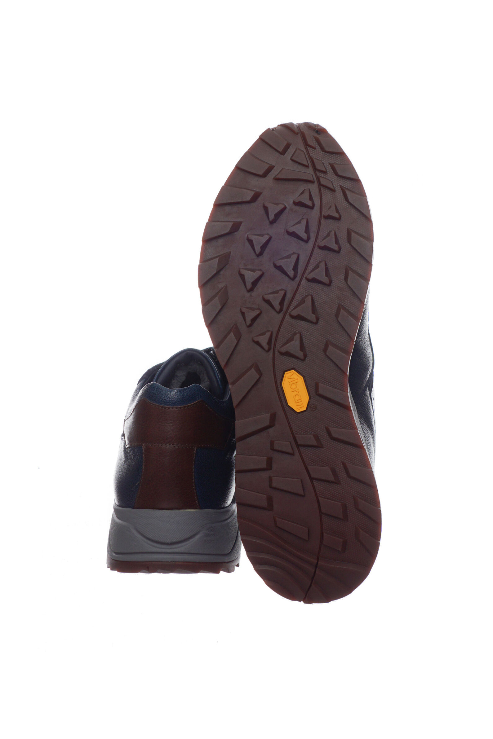 Кроссовки муж. АРТ.800A,чер,н.к-з/н.м